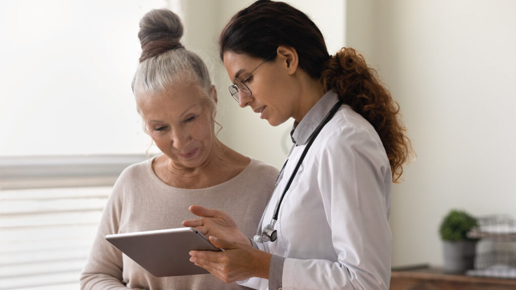 patient talking to a doctor